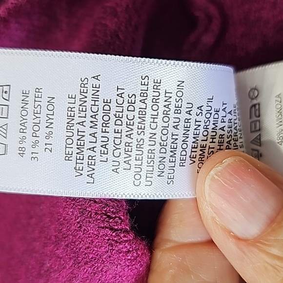 TAHARI Purple long sleeve sweater. 3 Reinstone buttons at sleeves. SMALL No - Picture 9 of 12